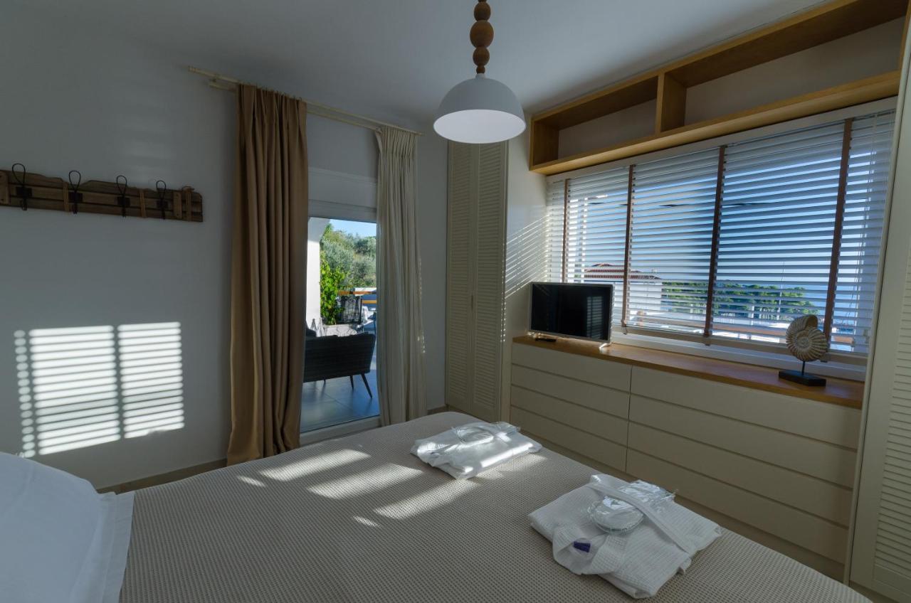 Aegean Suites Votsi  Exteriör bild